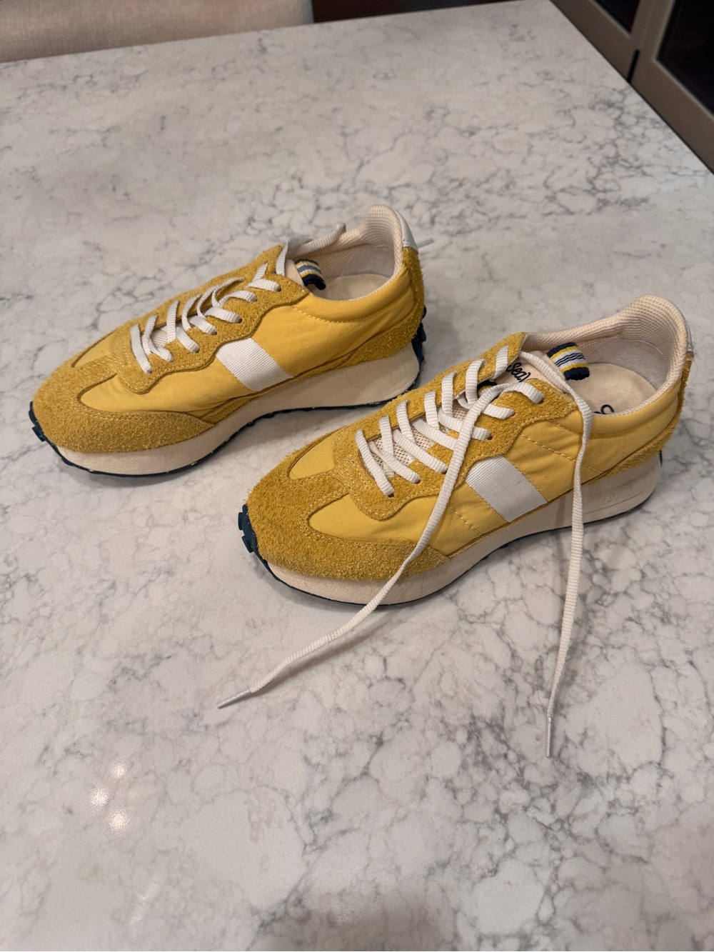 Seavees acorn trainer - Picture 3 of 5